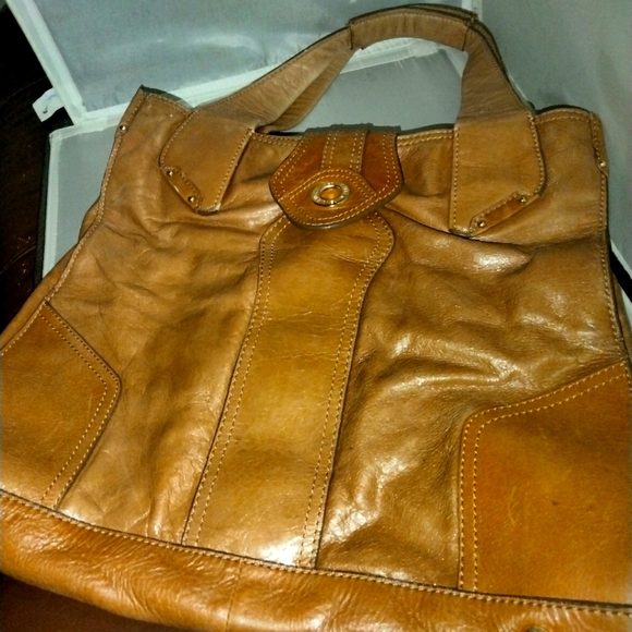 Cute rustic tan leather tote purse by Perlina - Picture 7 of 12